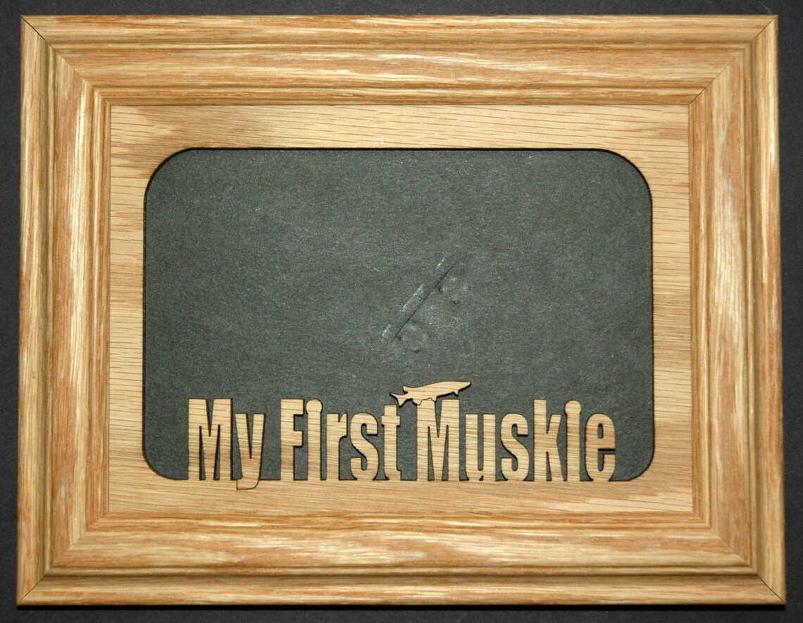 musky-picture-frame.jpg