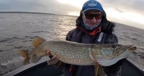pike-fishing-ireland.jpg